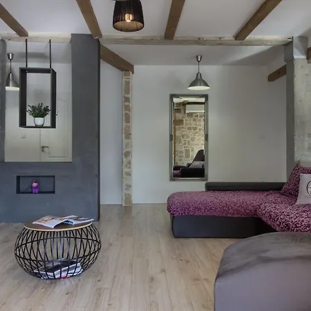 Holiday home In Arena Mit Privatem Pool *